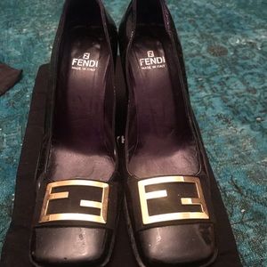 Fendi Vintage logo shoes
